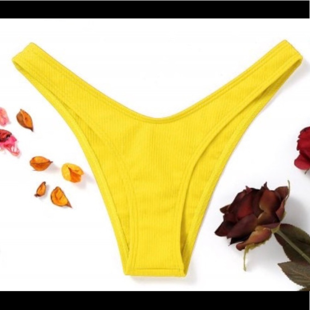 Zaful BRAND NEW Cheeky Bikini Bottom